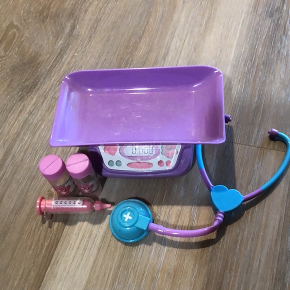 Our generation Vet set (doll sized) - Picture 5 of 5